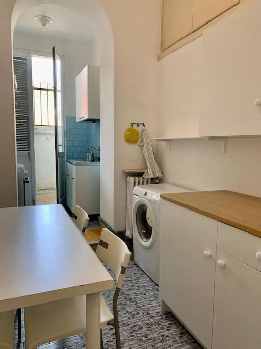 Apartment In The Center Of Milan / P.Ta Venezia Exteriör bild